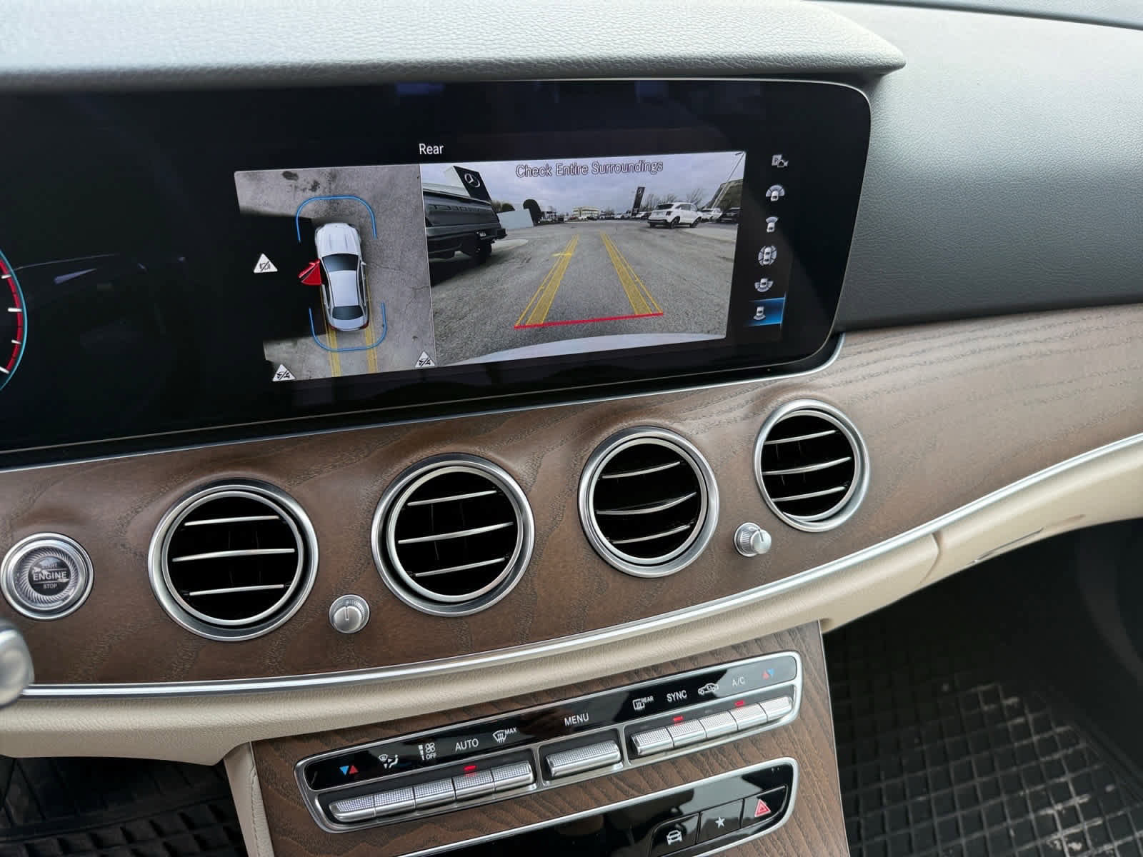 Used 2022 Mercedes-Benz E 350 Sedan image 17