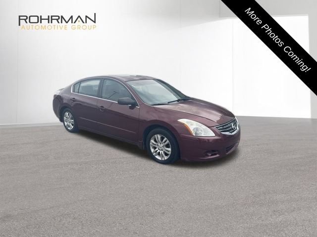 Used 2010 Nissan Altima 2.5 SL w/ SL Pkg FWD image 3