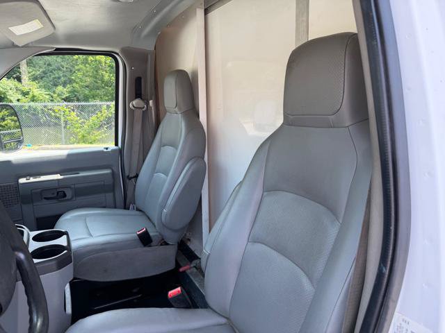 Used 2018 Ford E-350 and Econoline 350 Super Duty w/ Power Windows & Locks Group RWD image 22