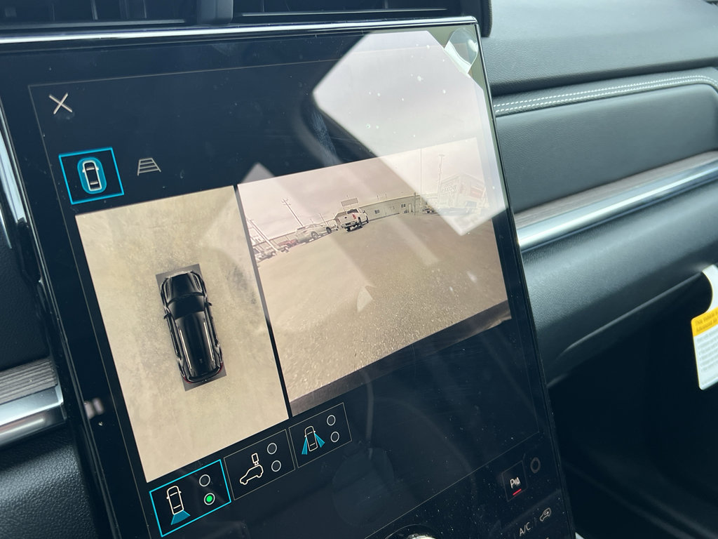 New 2026 GMC Terrain Denali w/ LPO, Black Badging Package image 31