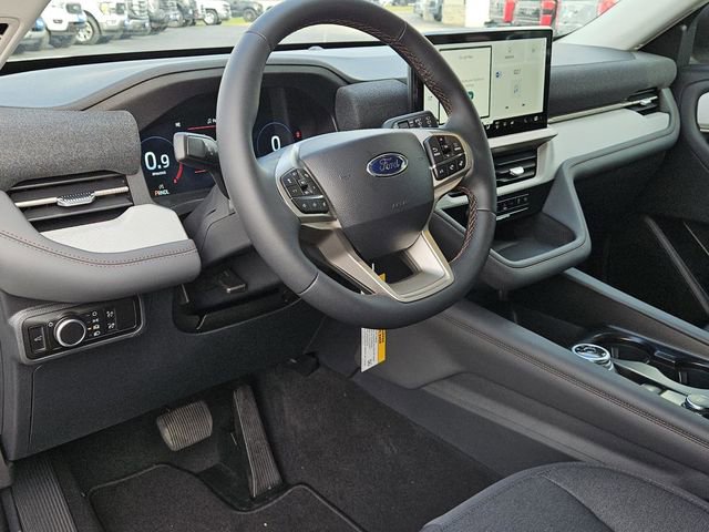 New 2026 Ford Explorer Active RWD image 25