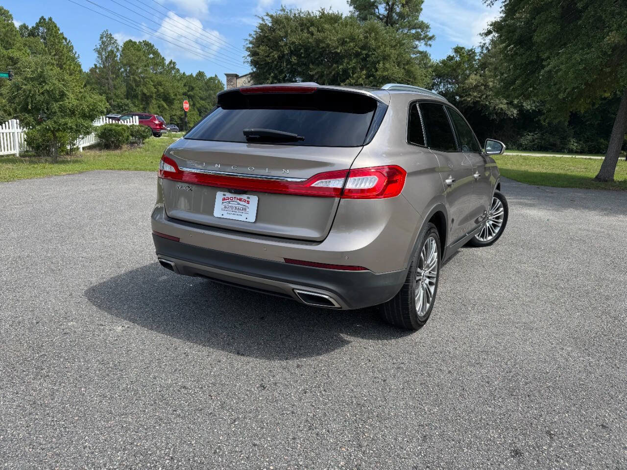 Used 2018 Lincoln MKX Reserve w/ Lincoln MKX Climate Package FWD image 35