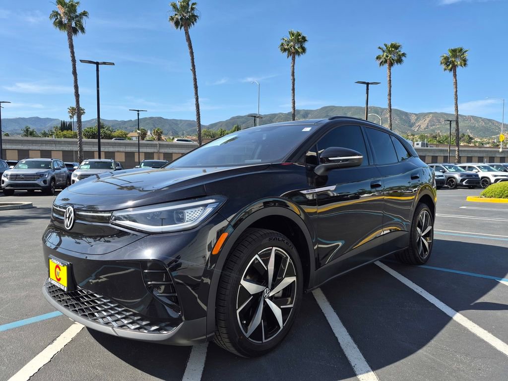 Used 2023 Volkswagen ID.4 Pro S AWD/4WD image 2