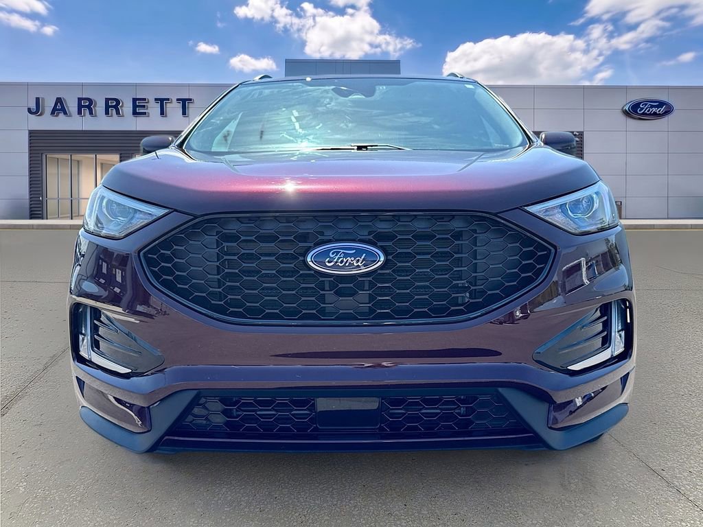 Certified 2024 Ford Edge ST-Line AWD/4WD image 2