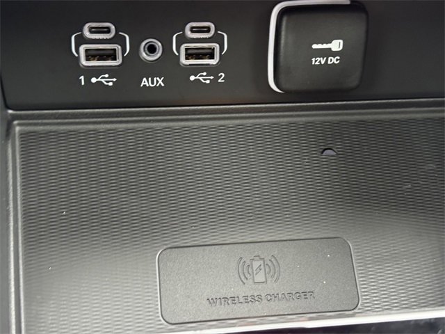 New 2025 Jeep Grand Cherokee L Limited w/ Luxury Tech Group II image 40