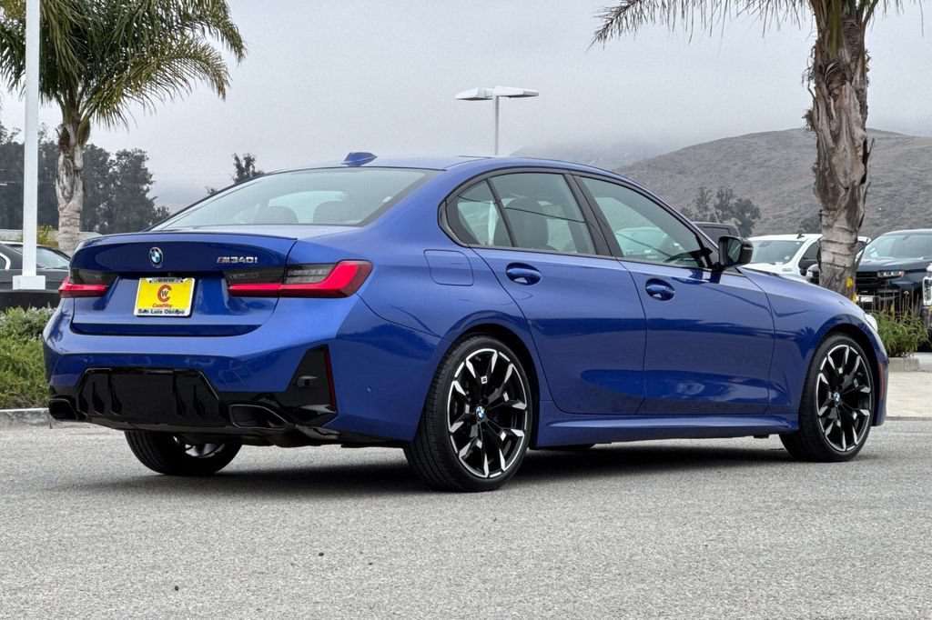 Used 2025 BMW M340i RWD image 3