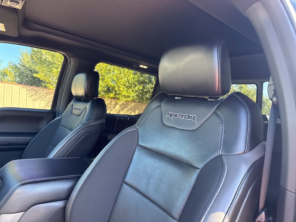 Used 2019 Ford F150 Raptor w/ Equipment Group 802A Luxury AWD/4WD image 12