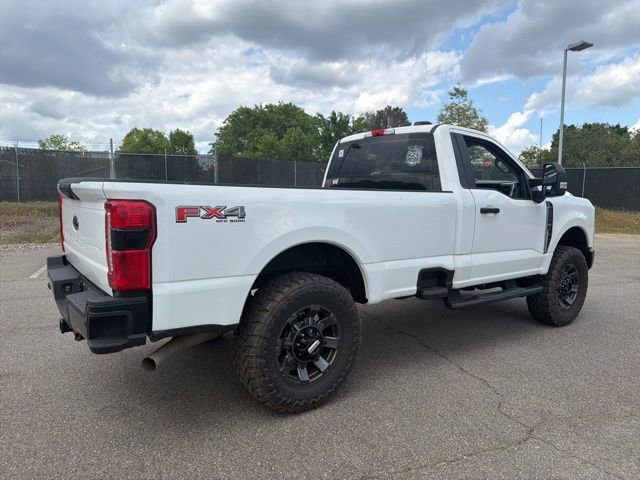 Used 2024 Ford F350 XL w/ 360-Degree Camera Package image 3