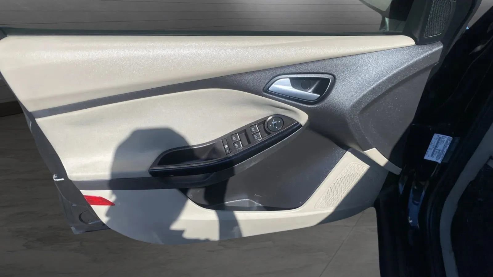 Used 2013 Ford Focus Electric Hatchback FWD image 11
