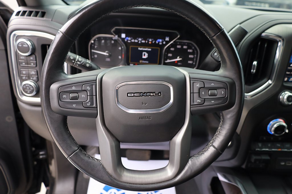 Used 2021 GMC Sierra 3500 Denali w/ Denali Black Diamond Edition image 13