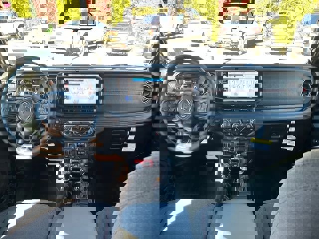 New 2025 Jeep Wrangler Unlimited Rubicon image 8