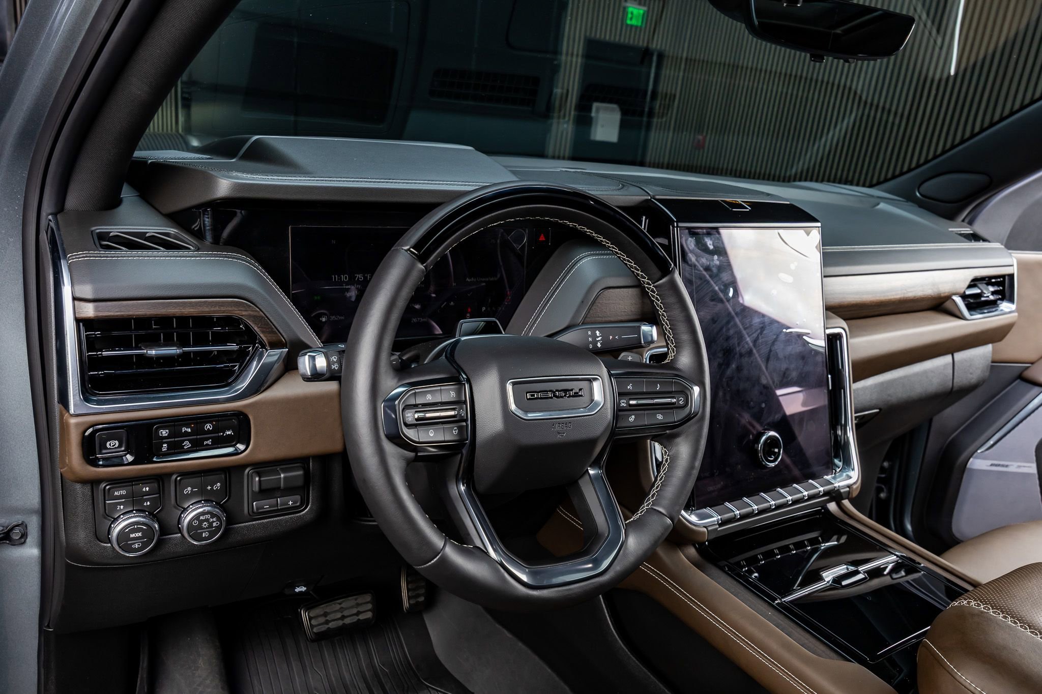 Used 2026 GMC Yukon XL Denali Ultimate image 17