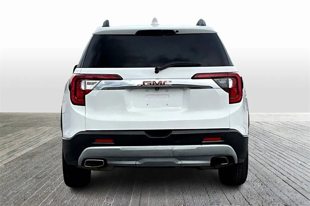 Used 2021 GMC Acadia SLE w/ Driver Convenience Package image 4