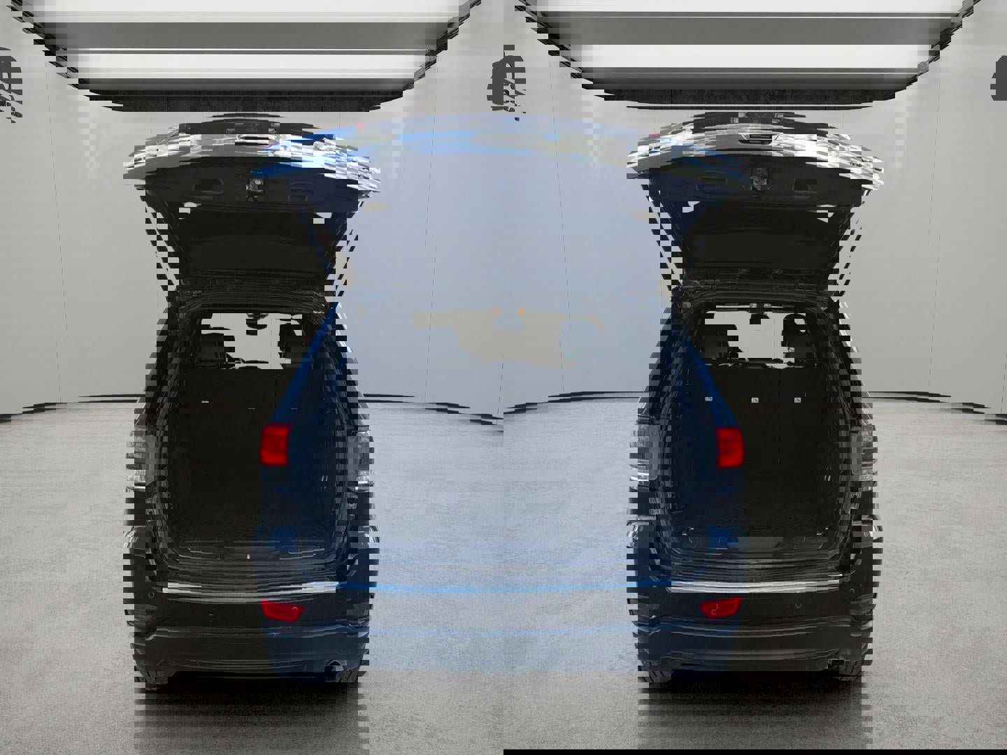 Used 2018 Jeep Grand Cherokee Limited image 9