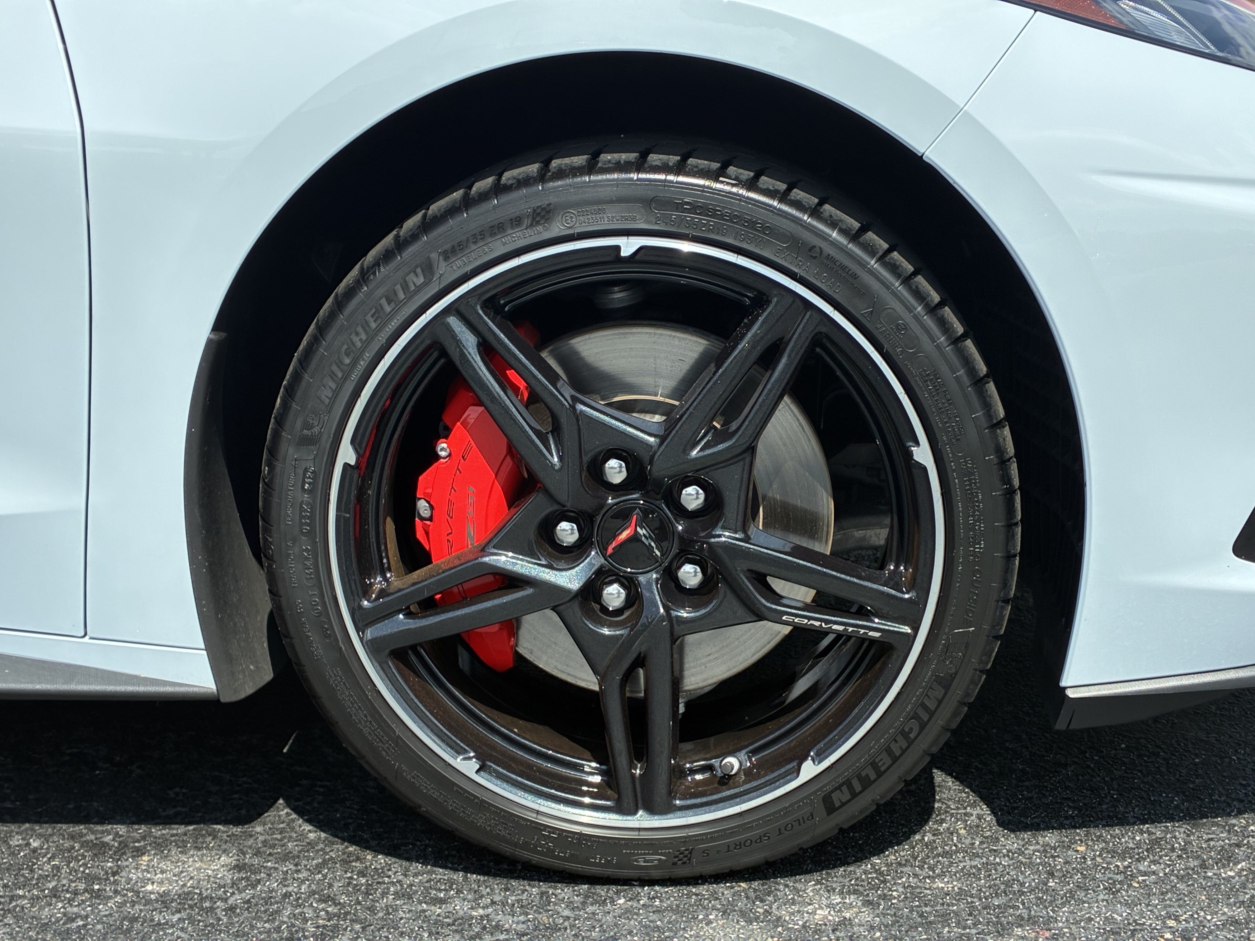 Used 2021 Chevrolet Corvette Stingray Premium Conv w/ Z51 Performance Package RWD image 7