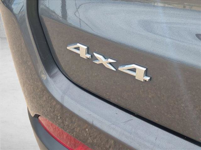 Used 2023 Jeep Compass Latitude AWD/4WD image 12