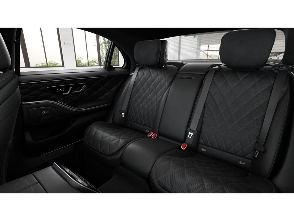 New 2027 Mercedes-Benz S 580 4MATIC Sedan image 5