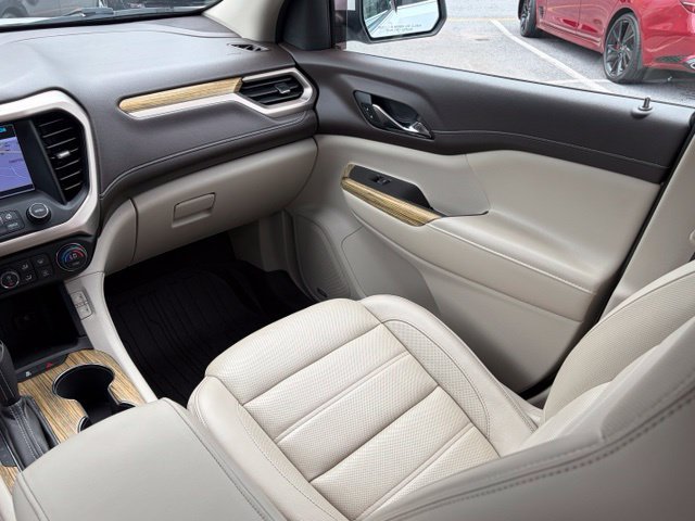 Used 2019 GMC Acadia Denali w/ Technology Package AWD/4WD image 38
