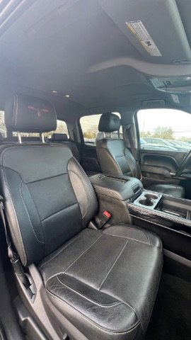 Used 2017 Chevrolet Silverado 1500 LTZ Z71 w/ LTZ Plus Package AWD/4WD image 26