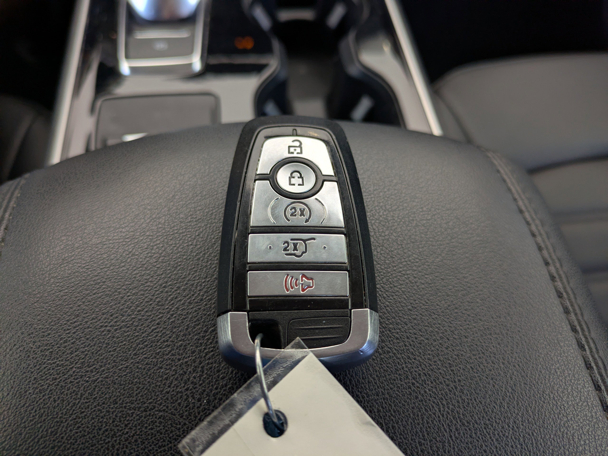 Certified 2020 Ford Edge SEL w/ Convenience Package FWD image 32