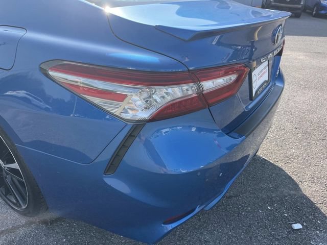 Used 2018 Toyota Camry XSE FWD image 10