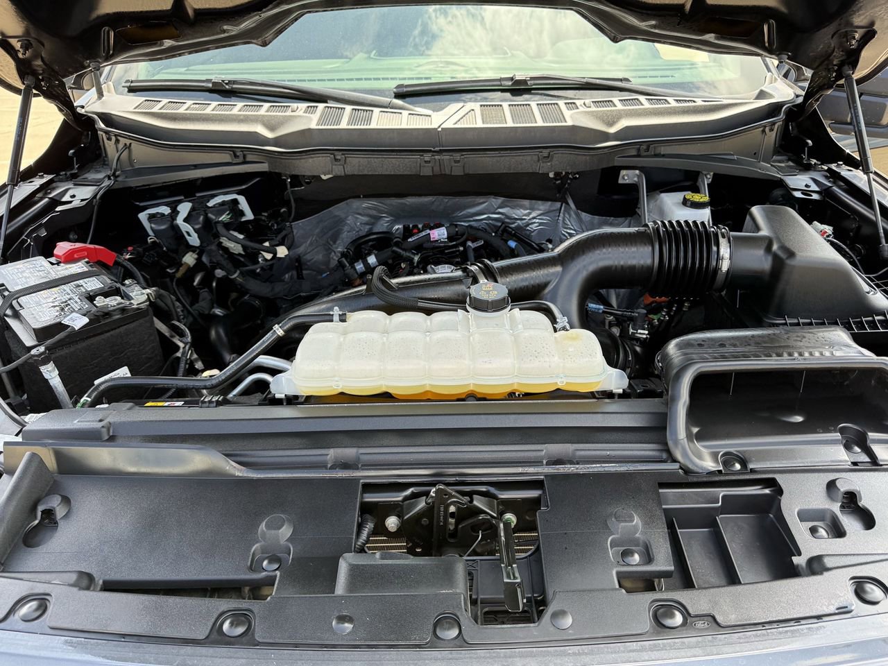 Certified 2025 Ford F150 STX w/ Equipment Group 200A image 26