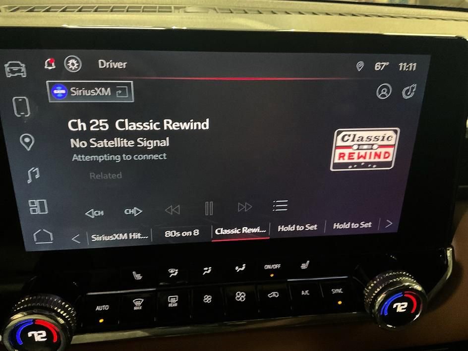 Used 2024 GMC Canyon AT4 w/ Canyon Safety Plus Package image 17