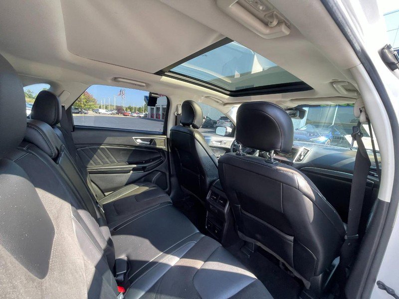 Used 2015 Ford Edge Sport w/ Equipment Group 401A AWD/4WD image 7