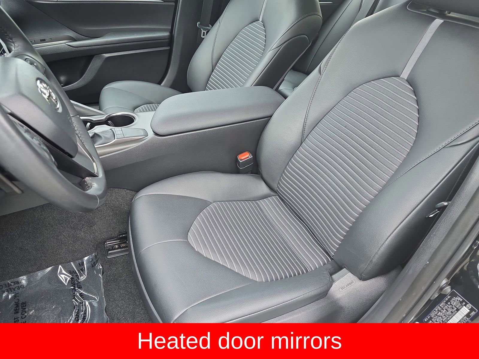 Used 2024 Toyota Camry SE image 19