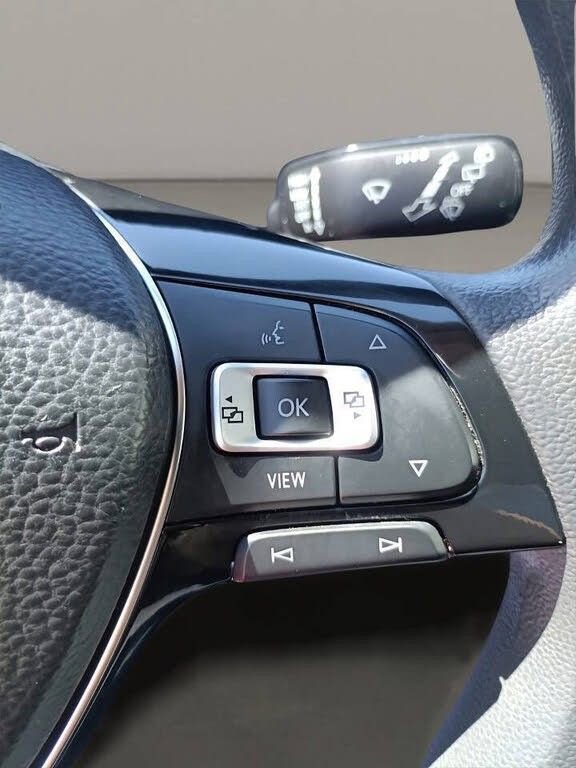 Used 2021 Volkswagen Tiguan S image 20