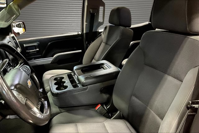 Used 2018 Chevrolet Silverado 1500 LT AWD/4WD image 21