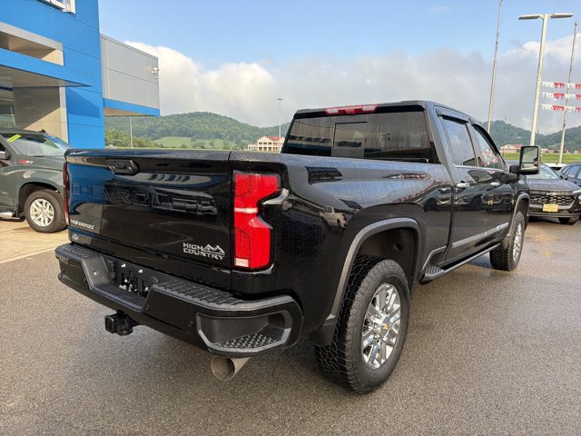 Used 2026 Chevrolet Silverado 3500 High Country w/ High Country Premium Package AWD/4WD image 5