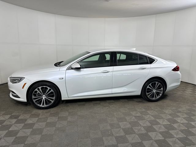 Used 2018 Buick Regal Essence w/ Driver Confidence Package #1 image 11