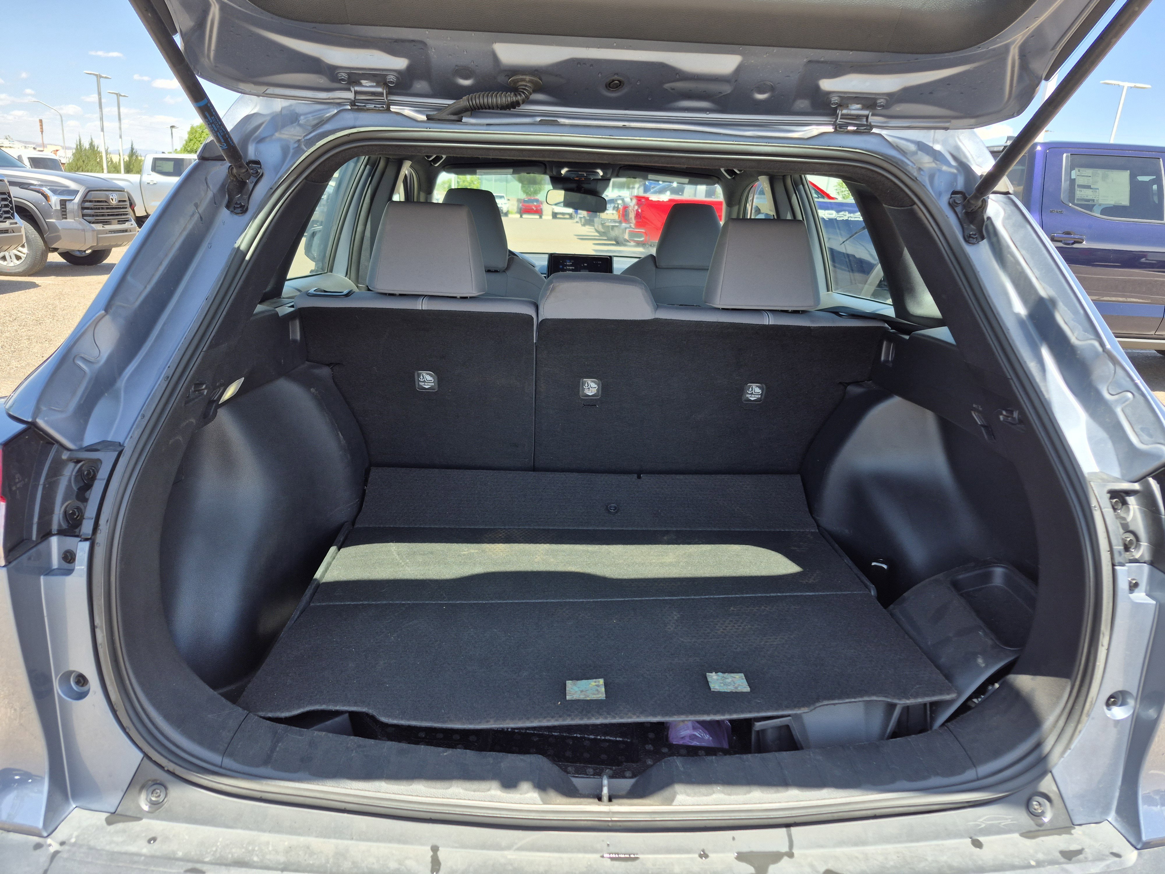 Used 2025 Toyota Corolla Cross AWD Hybrid image 20