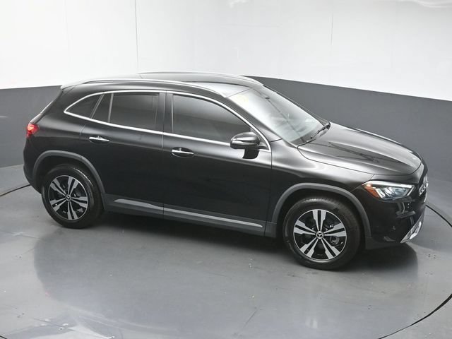 Certified 2025 Mercedes-Benz GLA 250 image 42