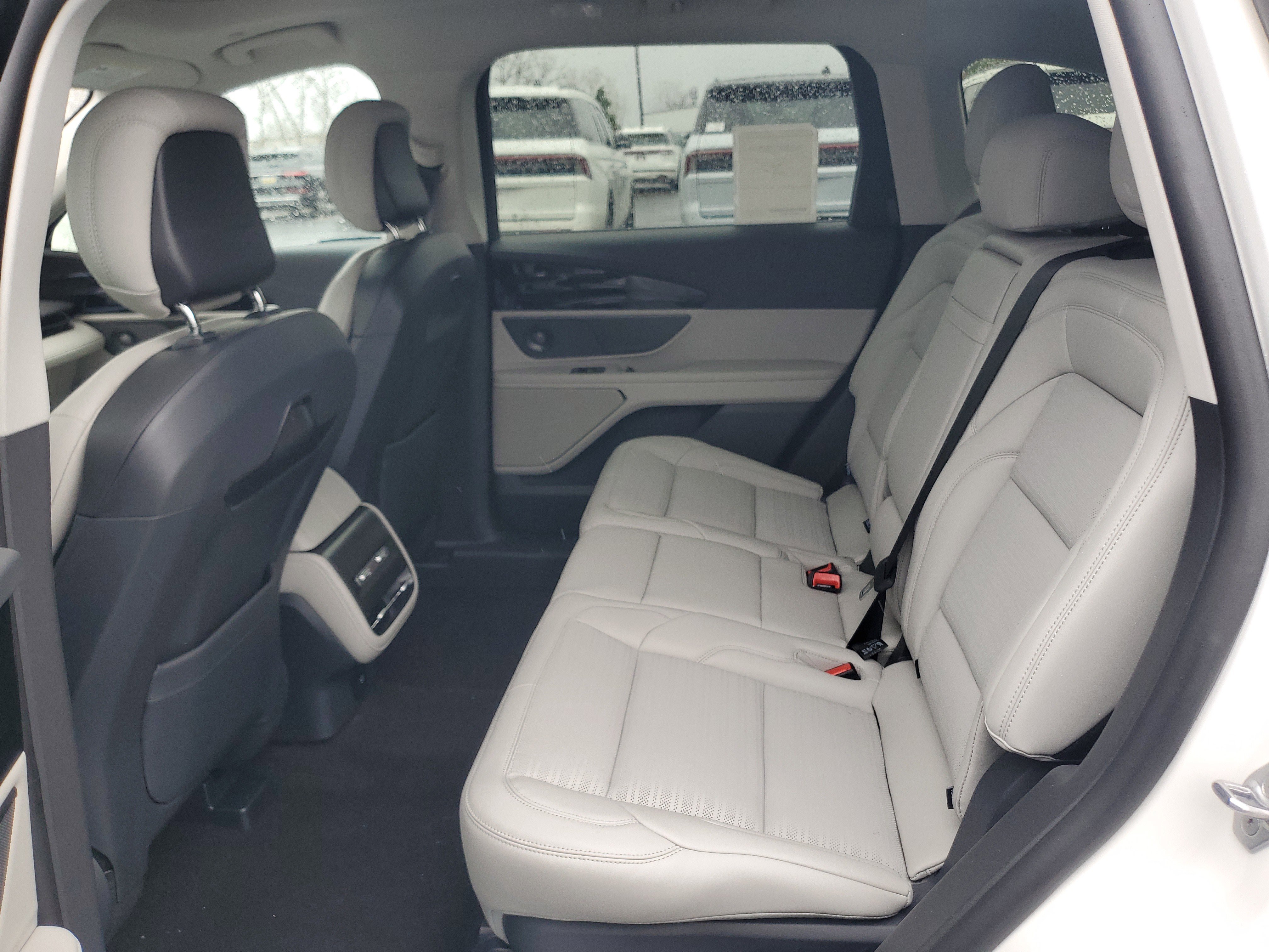 New 2026 Lincoln Nautilus Reserve w/ Jet Appearance Package image 28