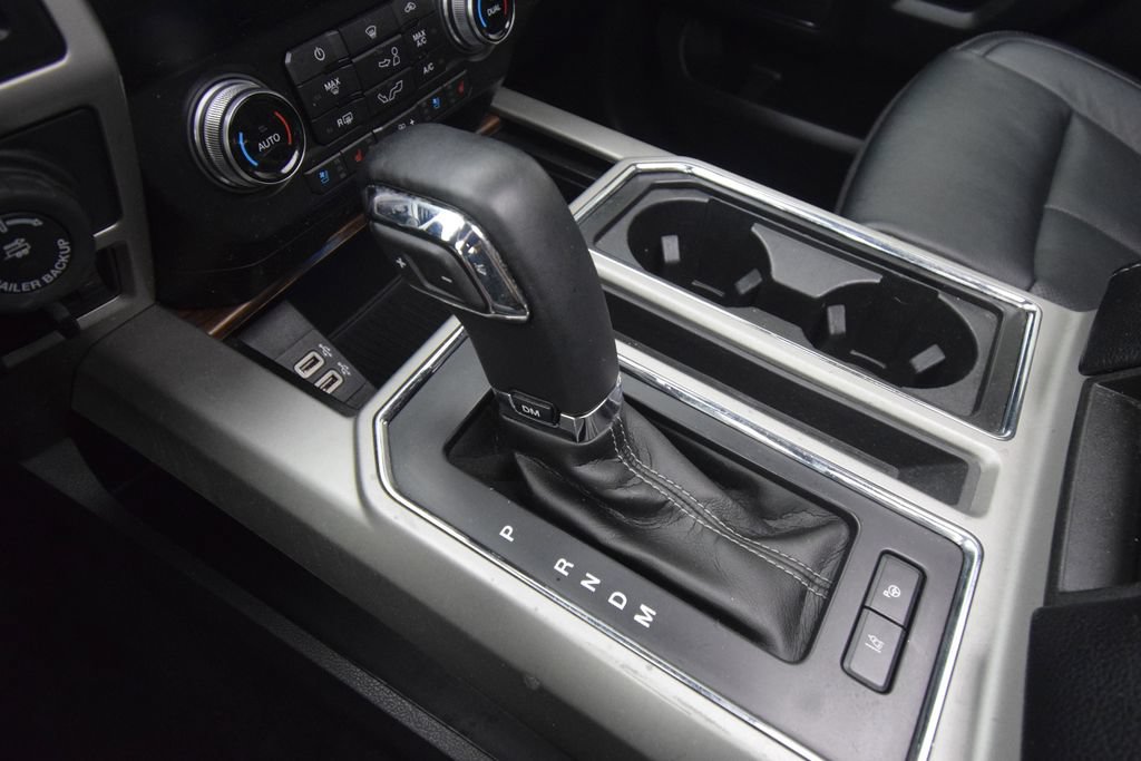 Used 2019 Ford F150 Lariat w/ Equipment Group 502A Luxury AWD/4WD image 27