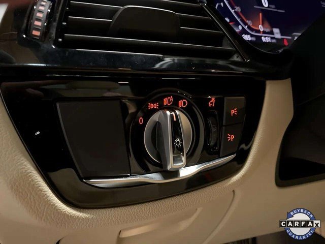 Used 2020 BMW 530i w/ Convenience Package image 35