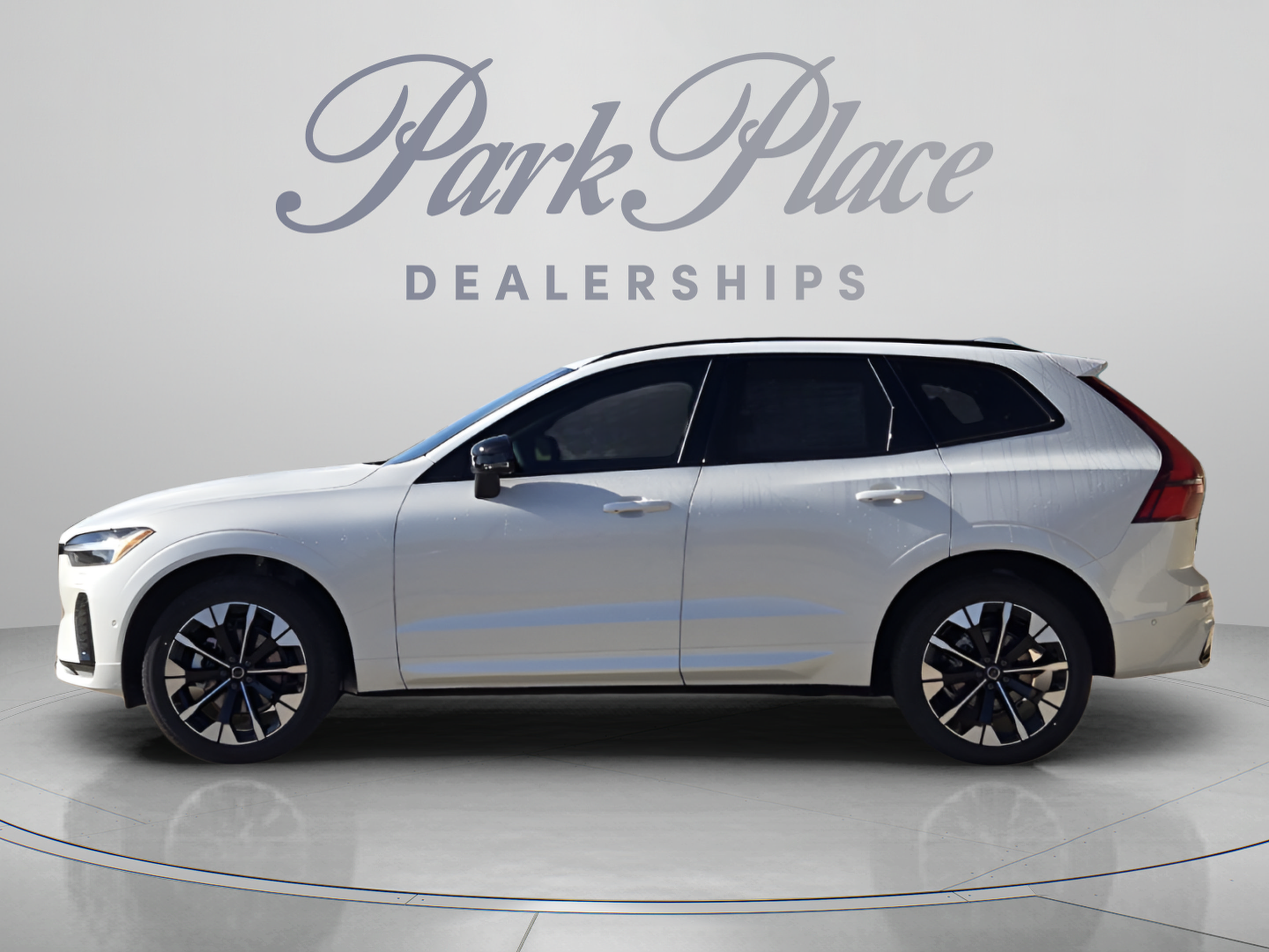 New 2026 Volvo XC60 B5 Plus w/ Climate Package AWD/4WD image 2