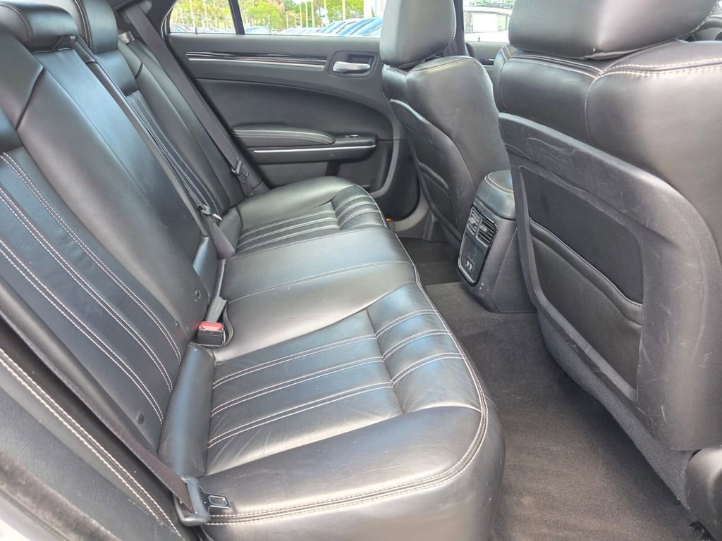 Certified 2023 Chrysler 300 S RWD image 13