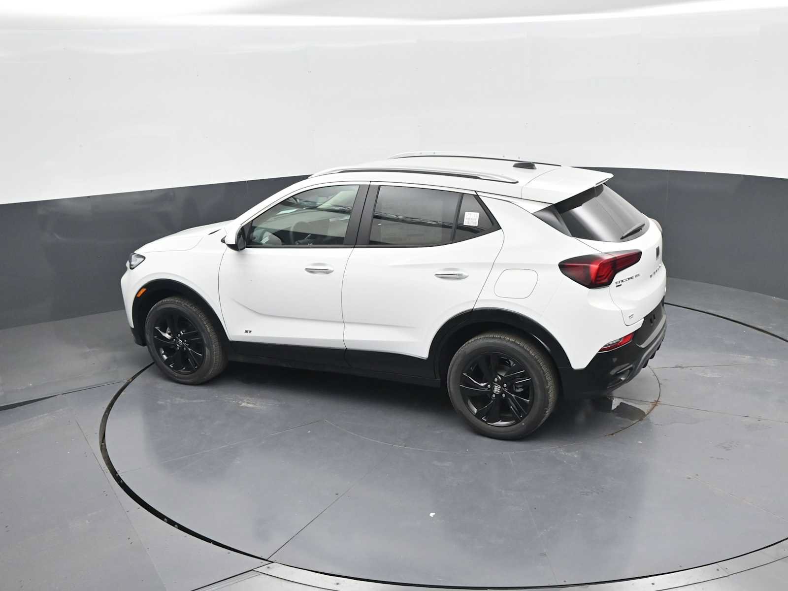New 2026 Buick Encore GX Sport Touring w/ Comfort Package AWD/4WD image 32