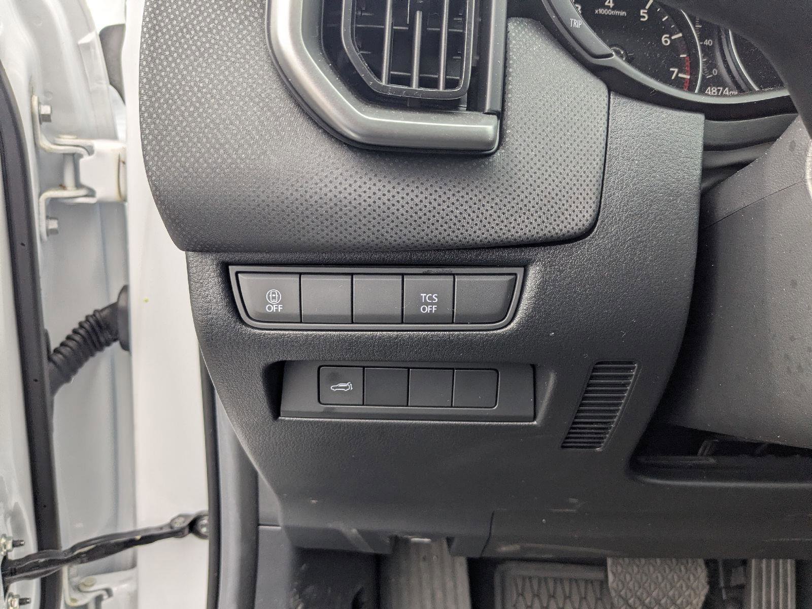 Used 2025 MAZDA CX-50 AWD 2.5 S w/ Weather Package image 21