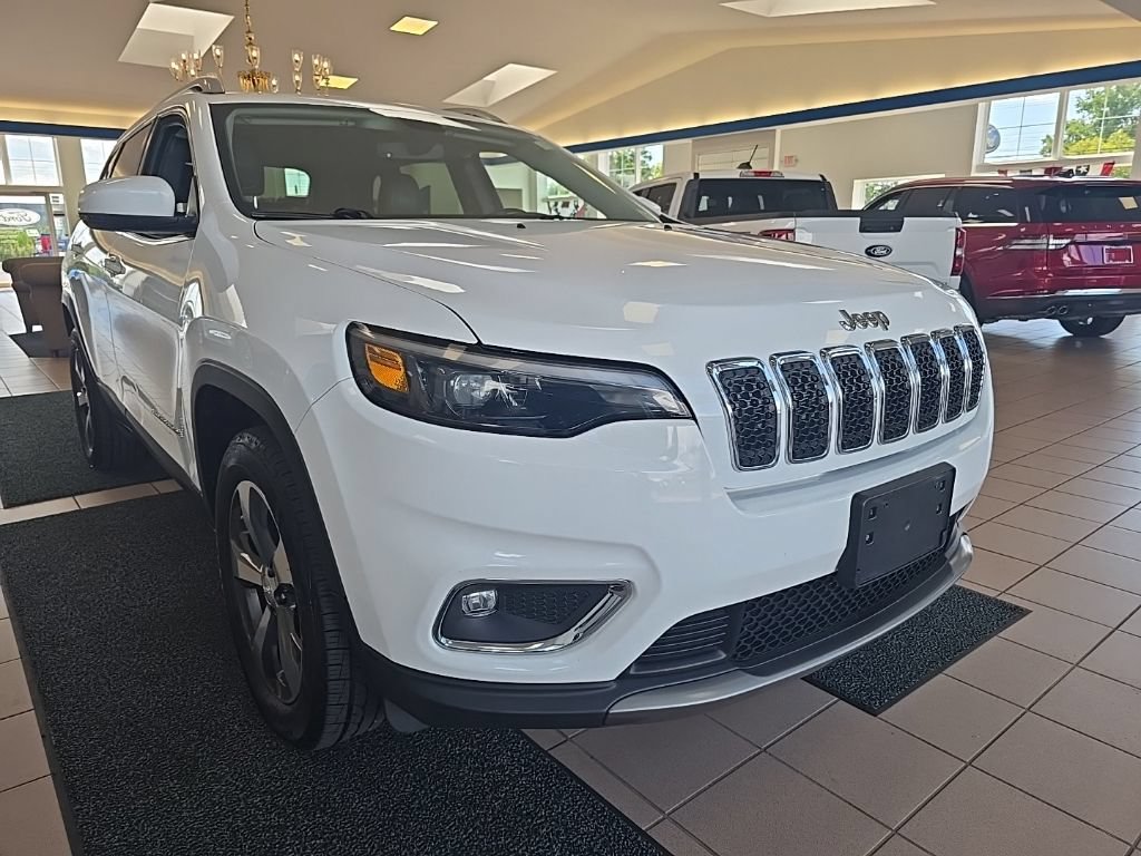 Used 2019 Jeep Cherokee Limited AWD/4WD image 11