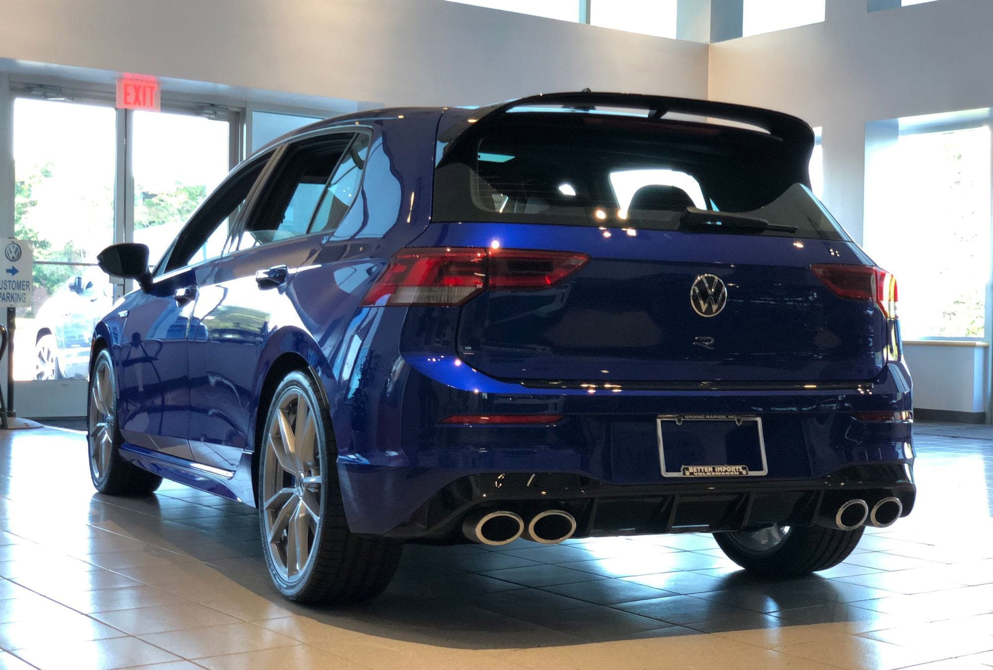 New 2024 Volkswagen Golf R AWD/4WD image 4