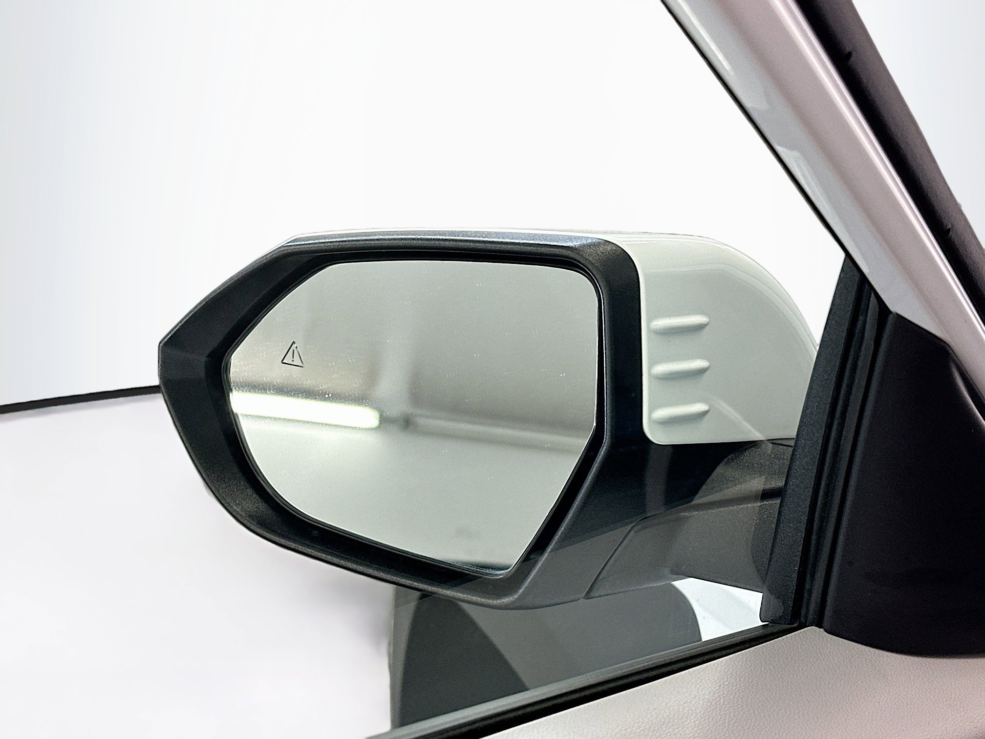 Used 2025 Hyundai Kona SEL image 16