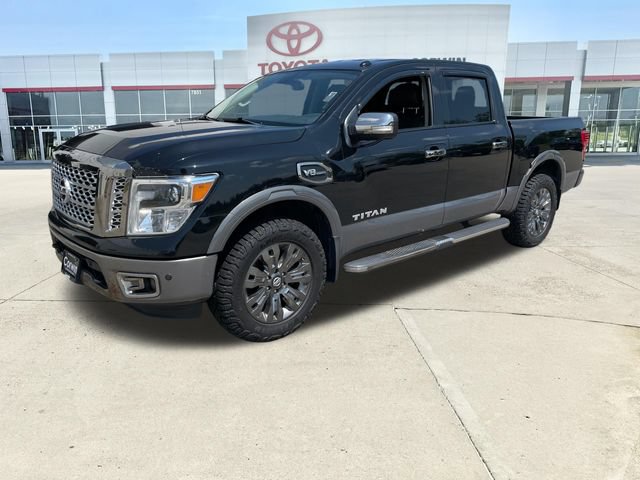 Used 2017 Nissan Titan Platinum Reserve AWD/4WD image 7