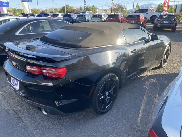 Used 2023 Chevrolet Camaro LT image 2