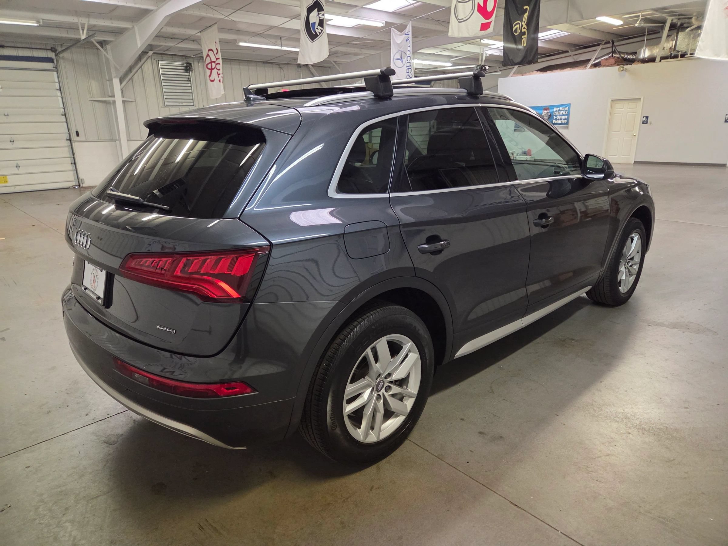 Used 2020 Audi Q5 2.0T Premium w/ Convenience Package AWD/4WD image 8