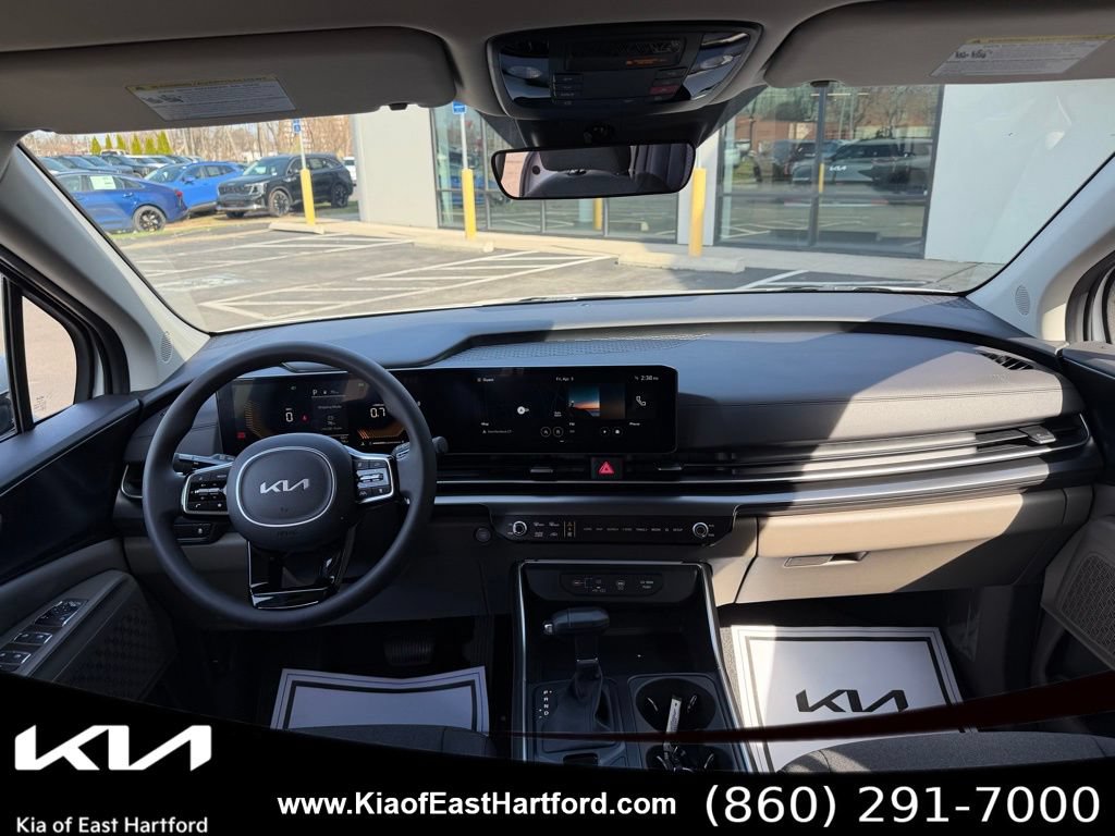 New 2026 Kia Carnival LX FWD image 22