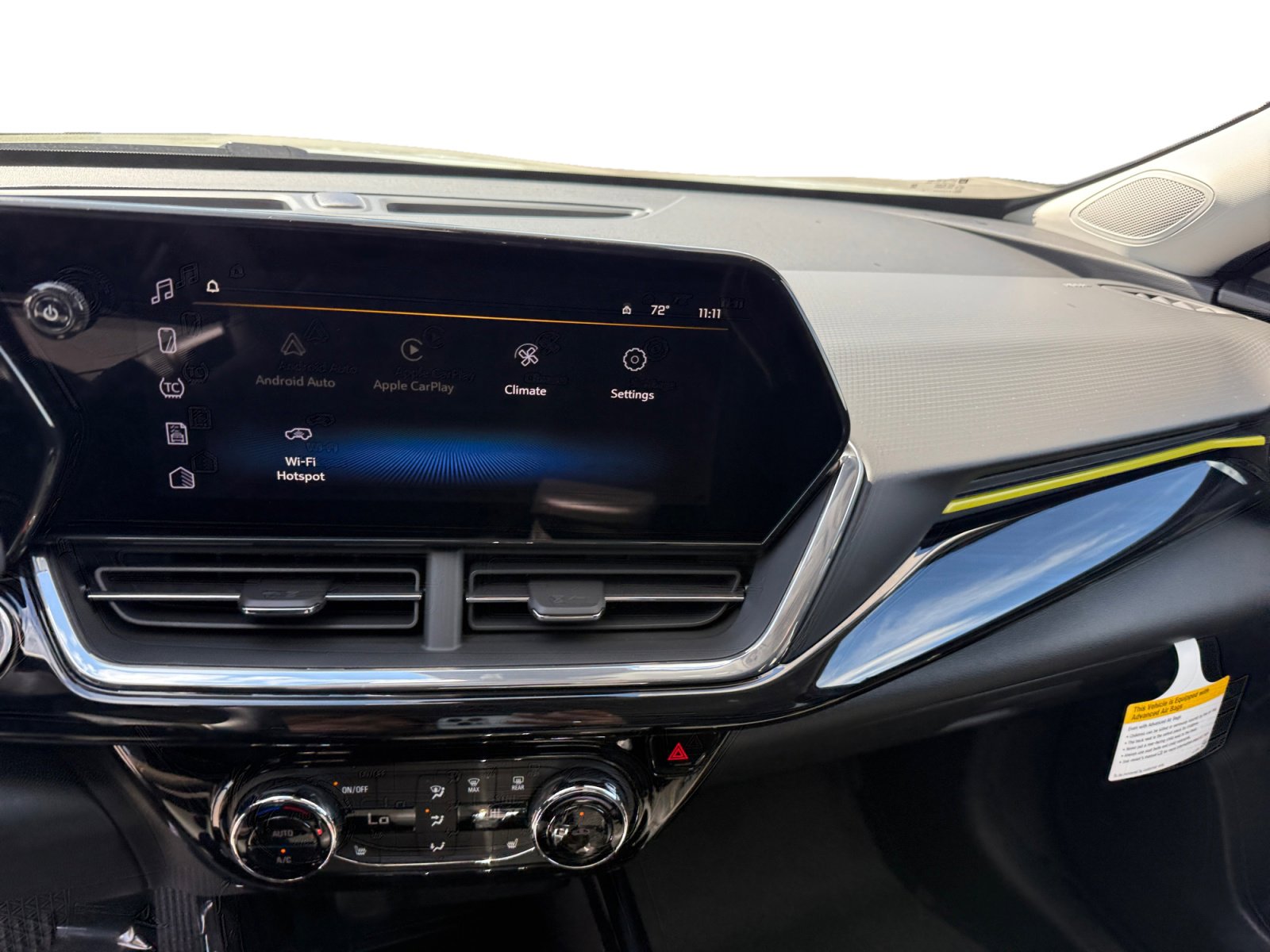 New 2026 Chevrolet Trax ACTIV FWD image 12